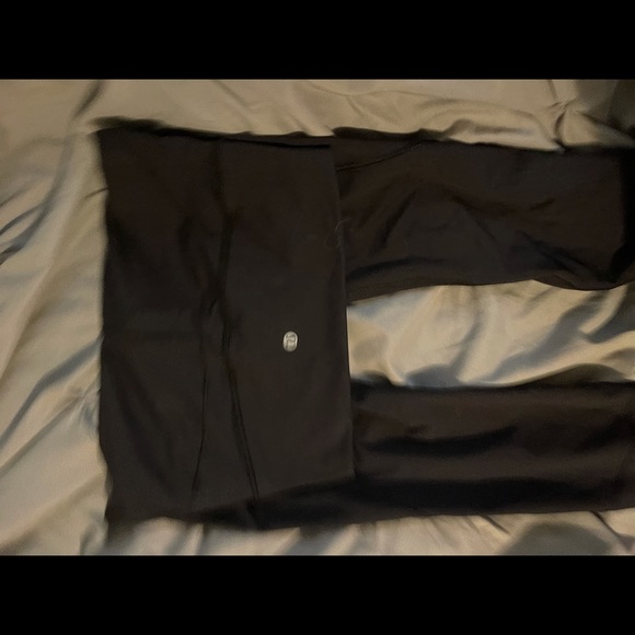 Lululemon leggings - Picture 2 of 5